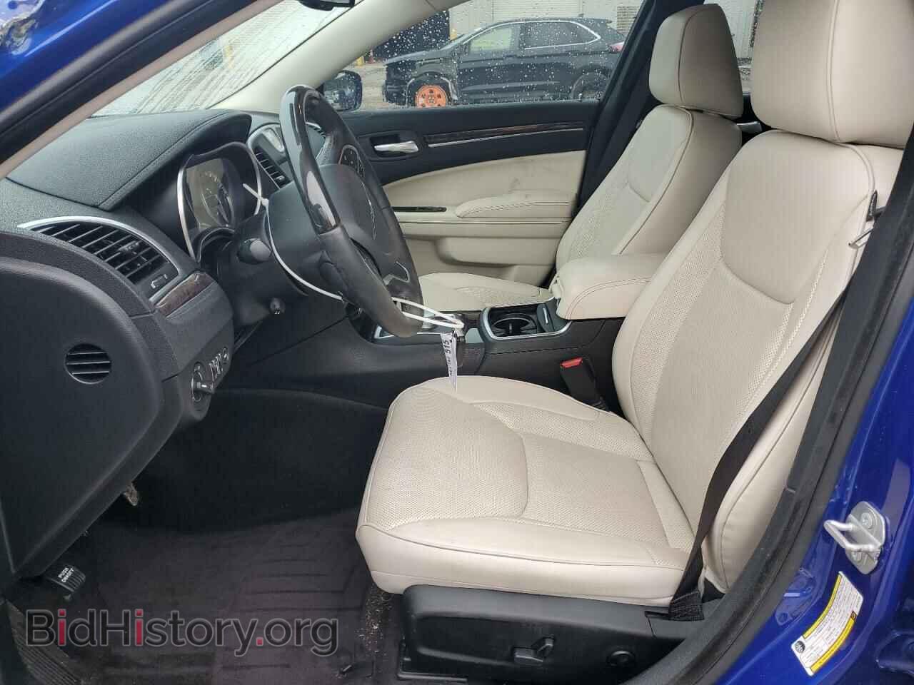 2019 CHRYSLER 300 - VIN: 2C3CCAEG4KH528739 - Фото 7