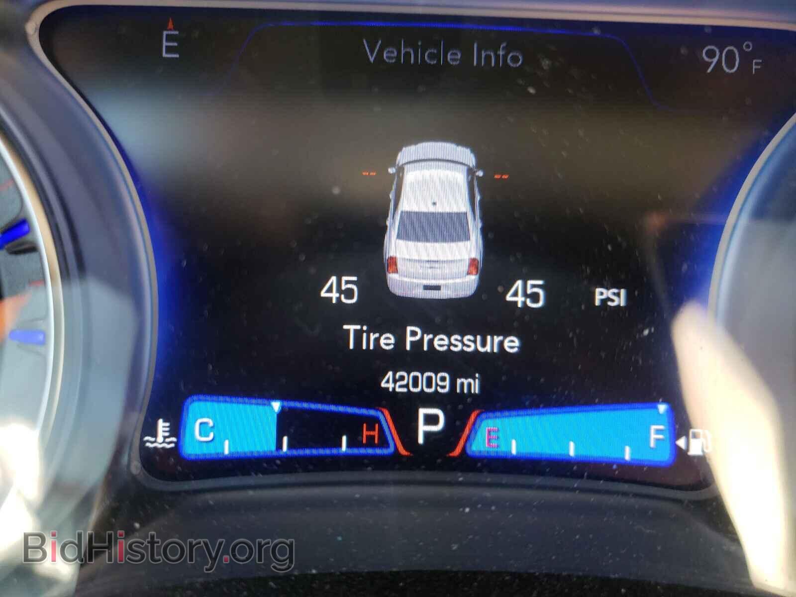 2019 CHRYSLER 300 - VIN: 2C3CCAKG7KH528867 - Фото 8