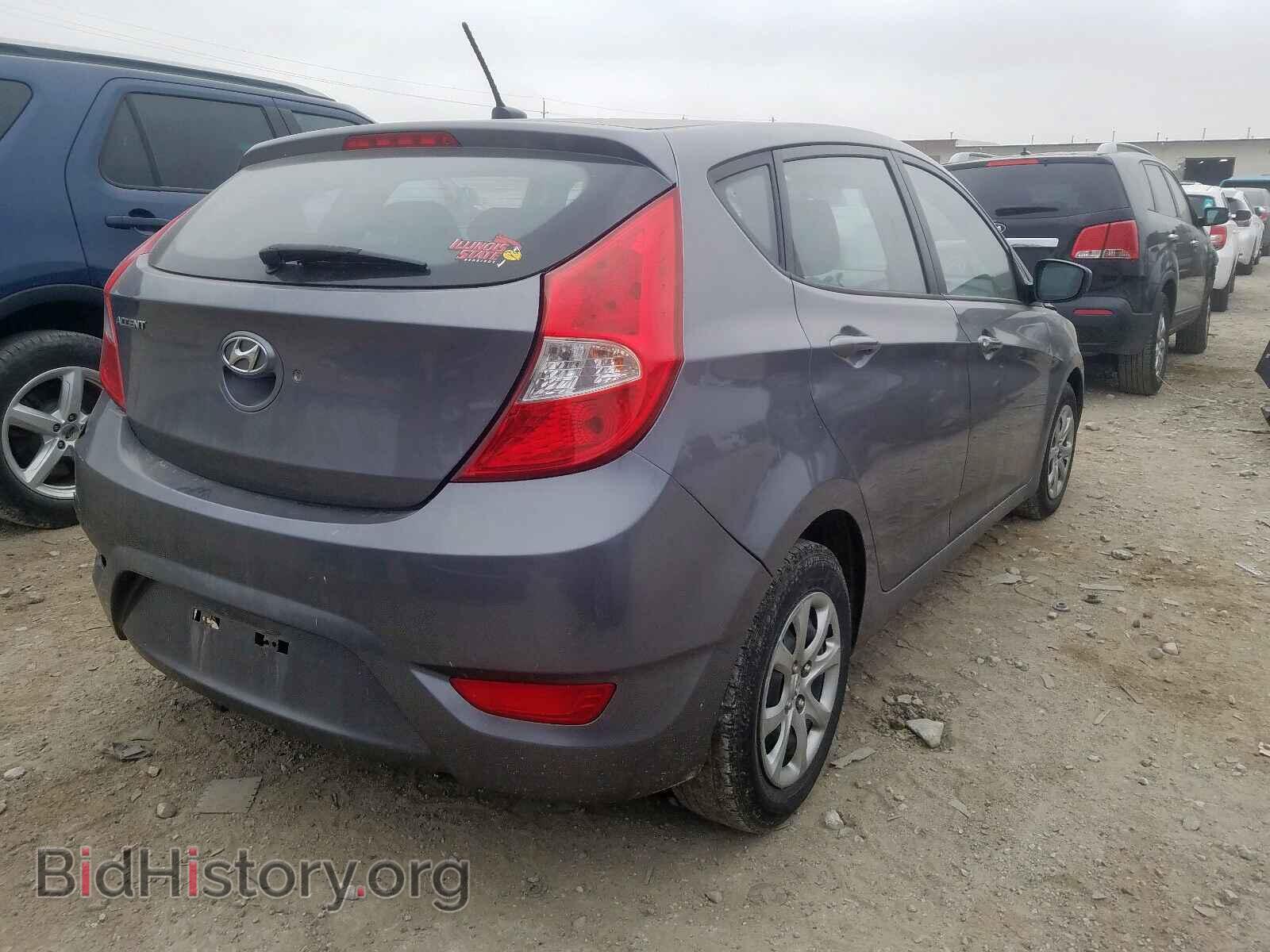 2013 HYUNDAI ACCENT - VIN: KMHCT5AE7DU126457 - Фото 4