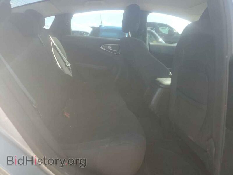 2015 Chrysler 200 (VIN 1C3CCCAB4FN753021) — фото 10 из 12