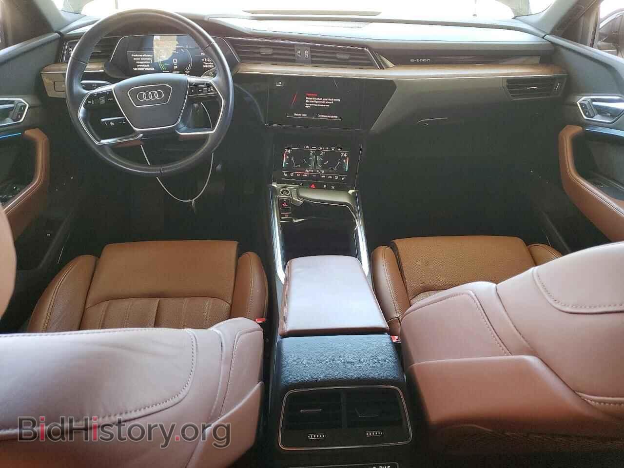 2021 AUDI E-TRON - VIN: WA1VAAGE0MB033630 - Фото 8