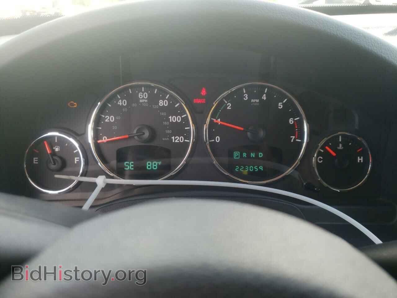 2012 JEEP LIBERTY - VIN: 1C4PJMAK2CW214833 - Фото 8