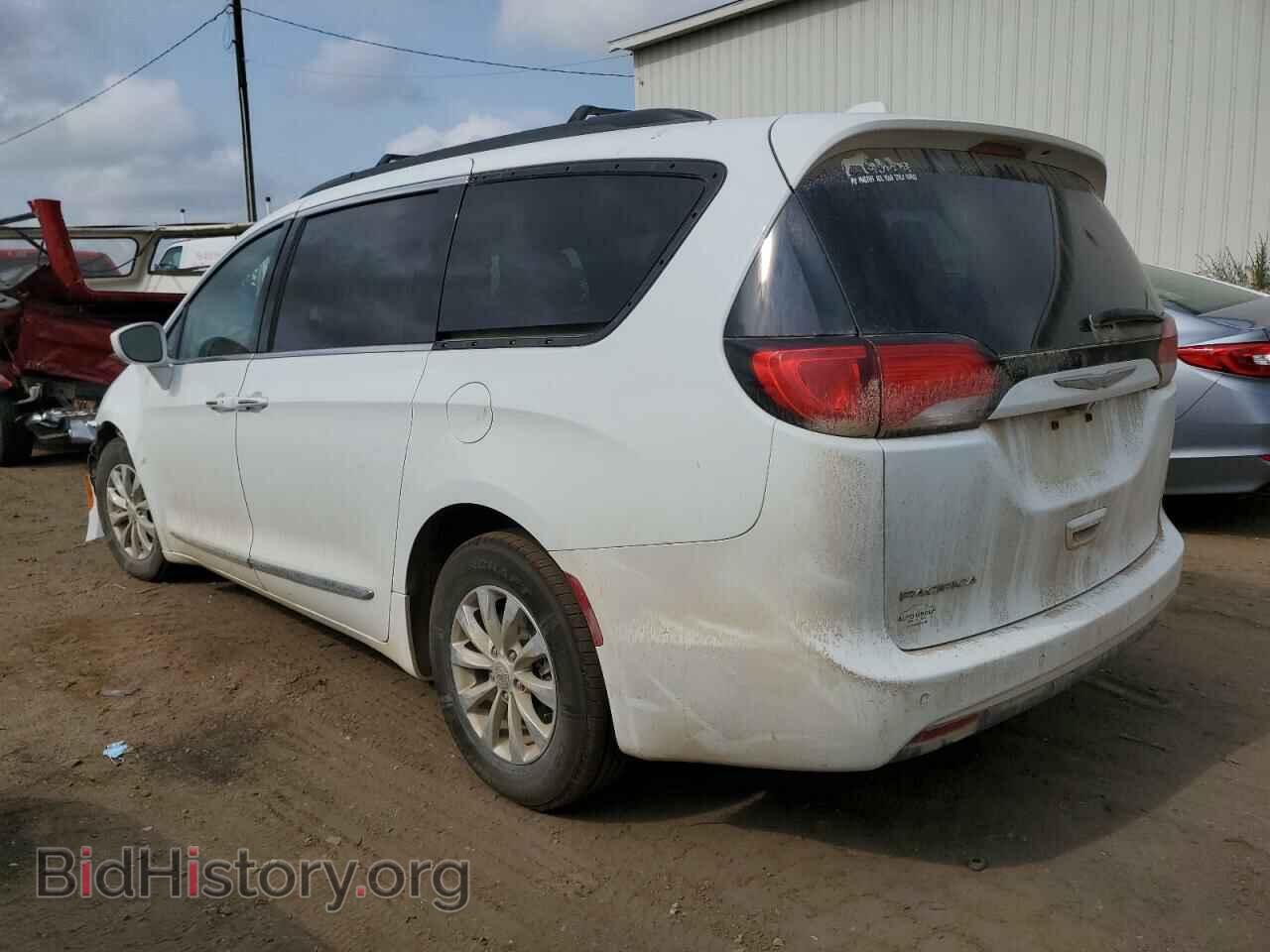 2017 CHRYSLER PACIFICA - VIN: 2C4RC1BG7HR620697 - Photo 2