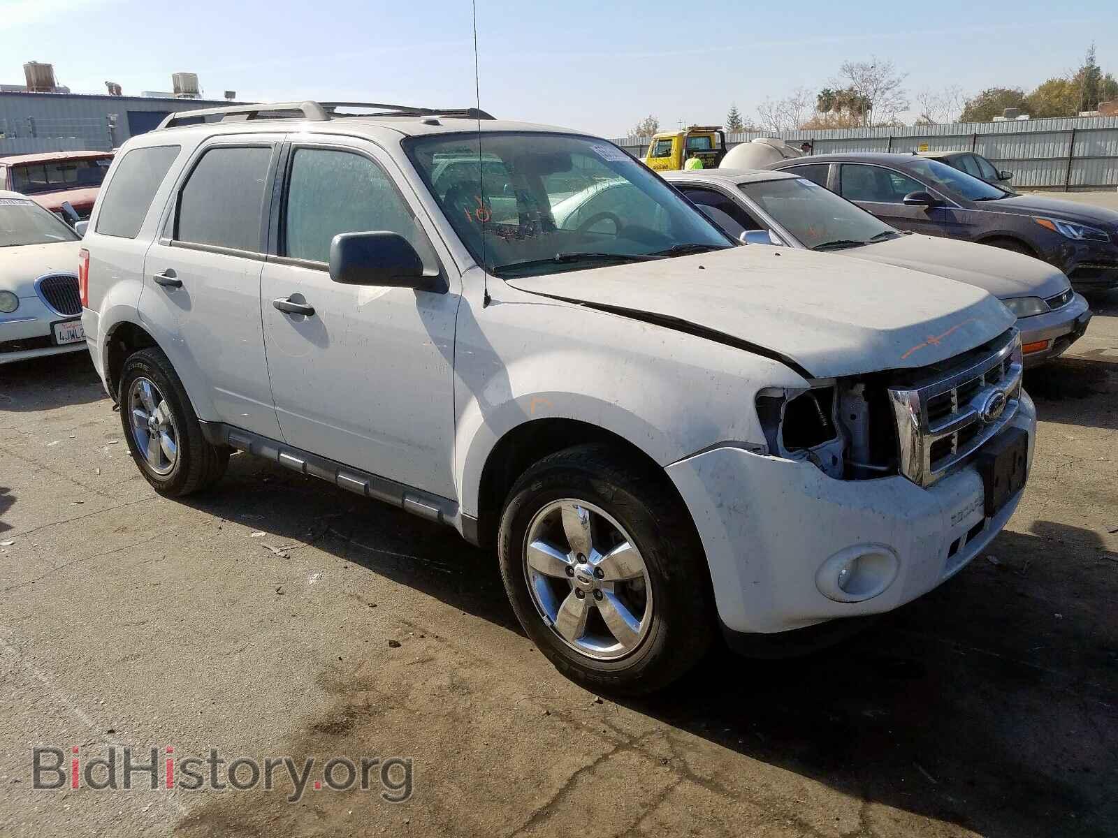 Photo 1FMCU0D71BKA74782 - FORD ESCAPE 2011
