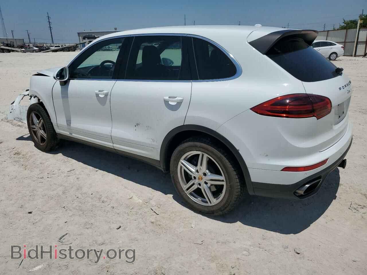 2016 PORSCHE CAYENNE - VIN: WP1AA2A23GLA03981 - Фото 2