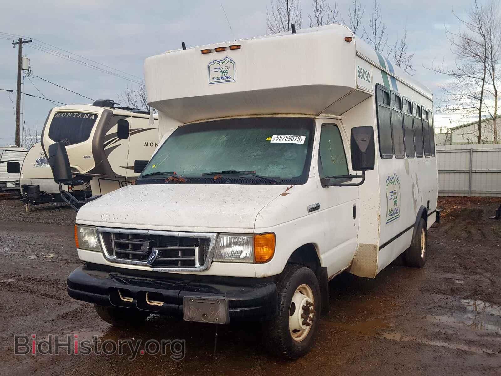 2006 FORD ECONOLINE - VIN: 1FDXE45S06DA16388 - Фото 2