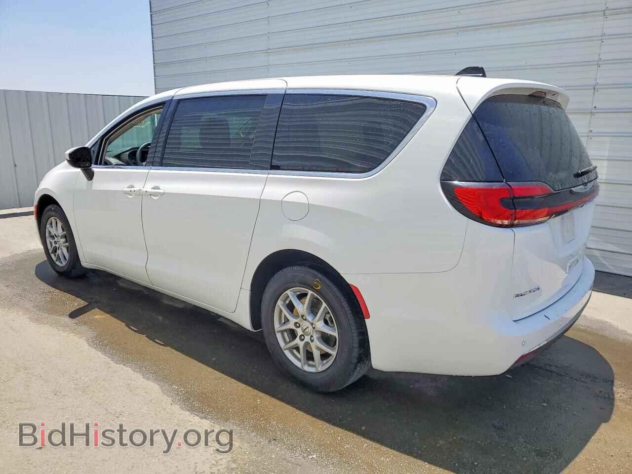 2023 CHRYSLER PACIFICA - VIN: 2C4RC1BG8PR510868 - Photo 2