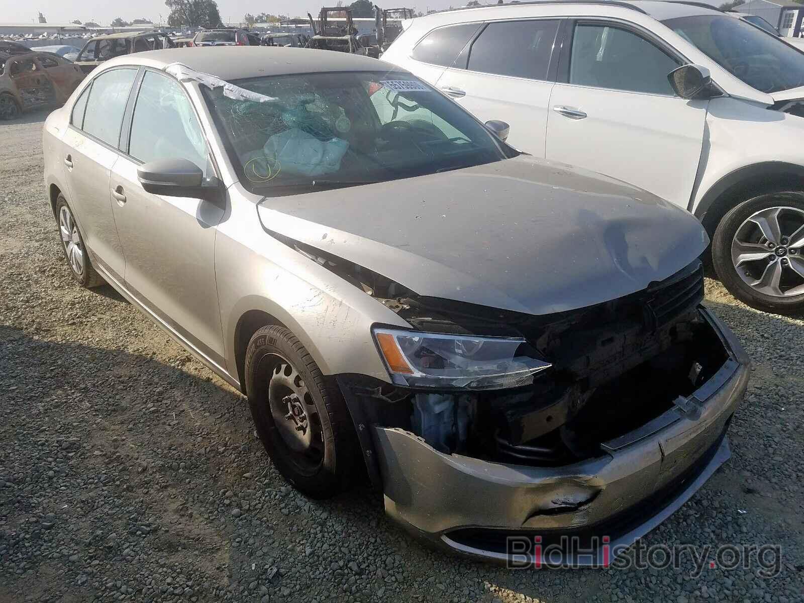 Photo 3VWD17AJ2EM272548 - VOLKSWAGEN JETTA 2014