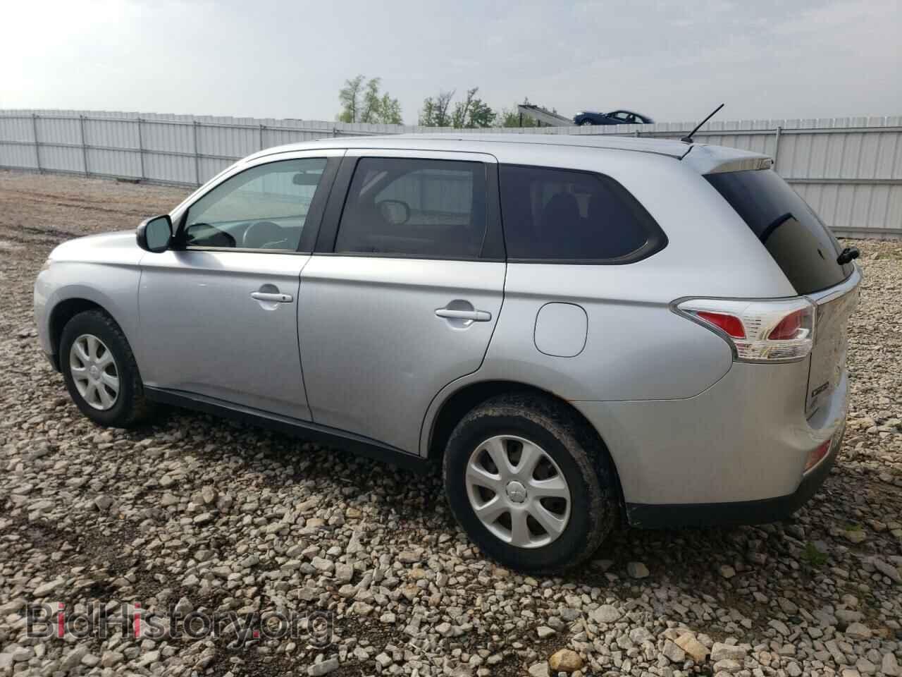 2014 MITSUBISHI OUTLANDER - VIN: JA4AD2A32EZ007932 - Photo 2