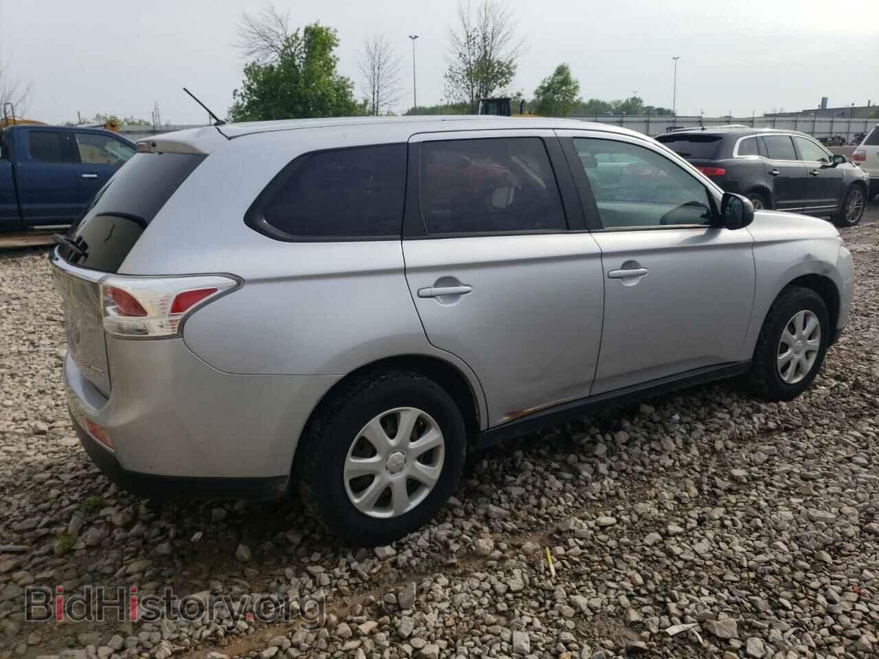 2014 MITSUBISHI OUTLANDER - VIN: JA4AD2A32EZ007932 - Photo 3