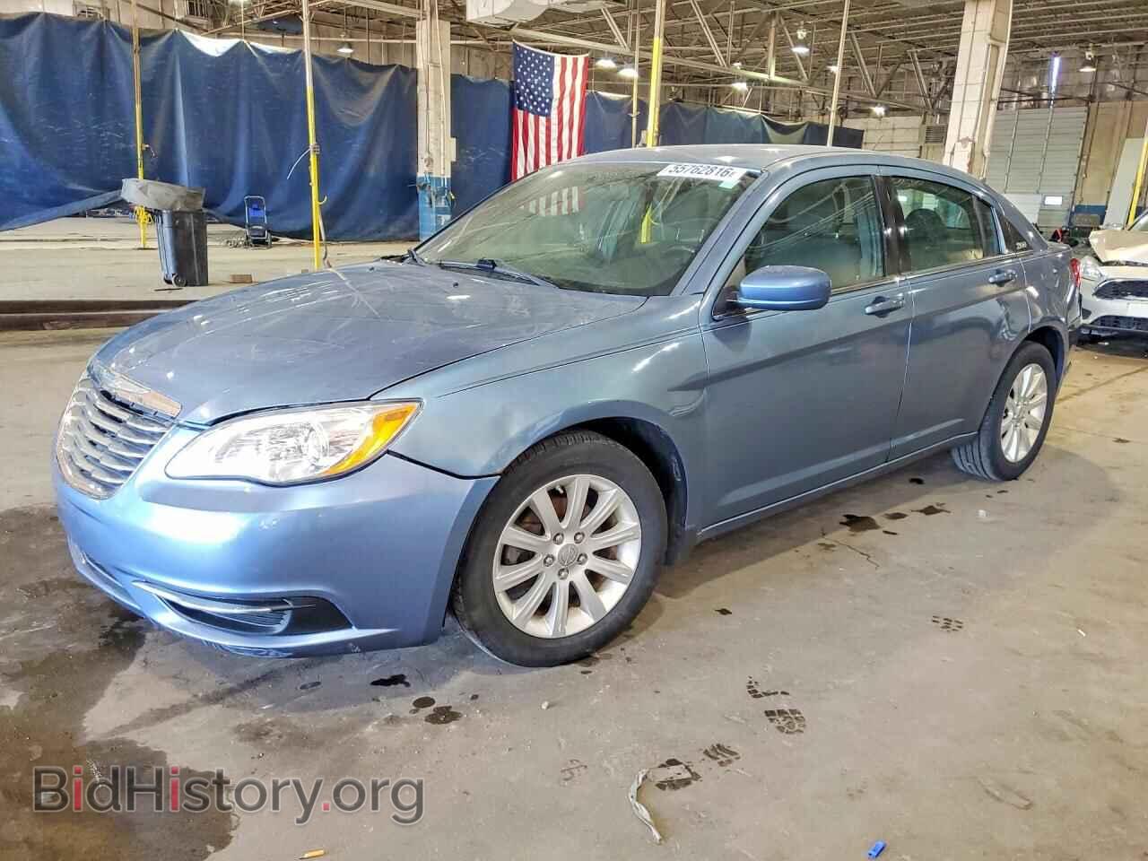 Photo 1C3BC1FB6BN625527 - CHRYSLER 200 2011