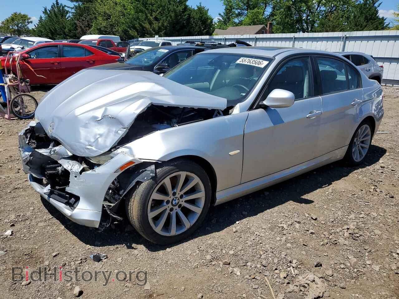 Фотография WBAPH5C55BA445209 - BMW 3 SERIES 2011