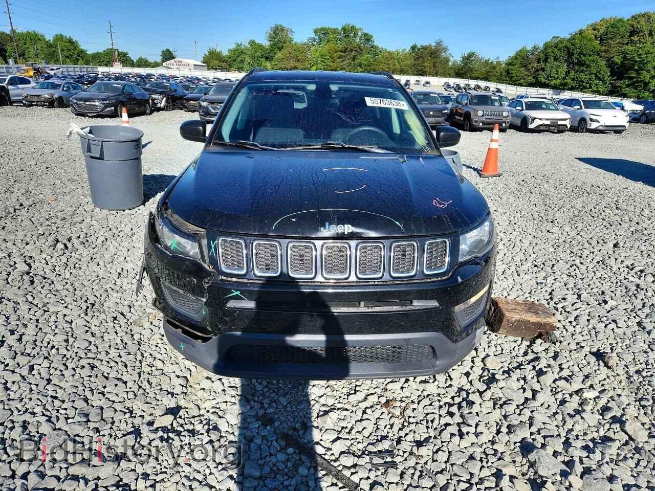 2018 JEEP COMPASS - VIN: 3C4NJCABXJT226619 - Фото 5