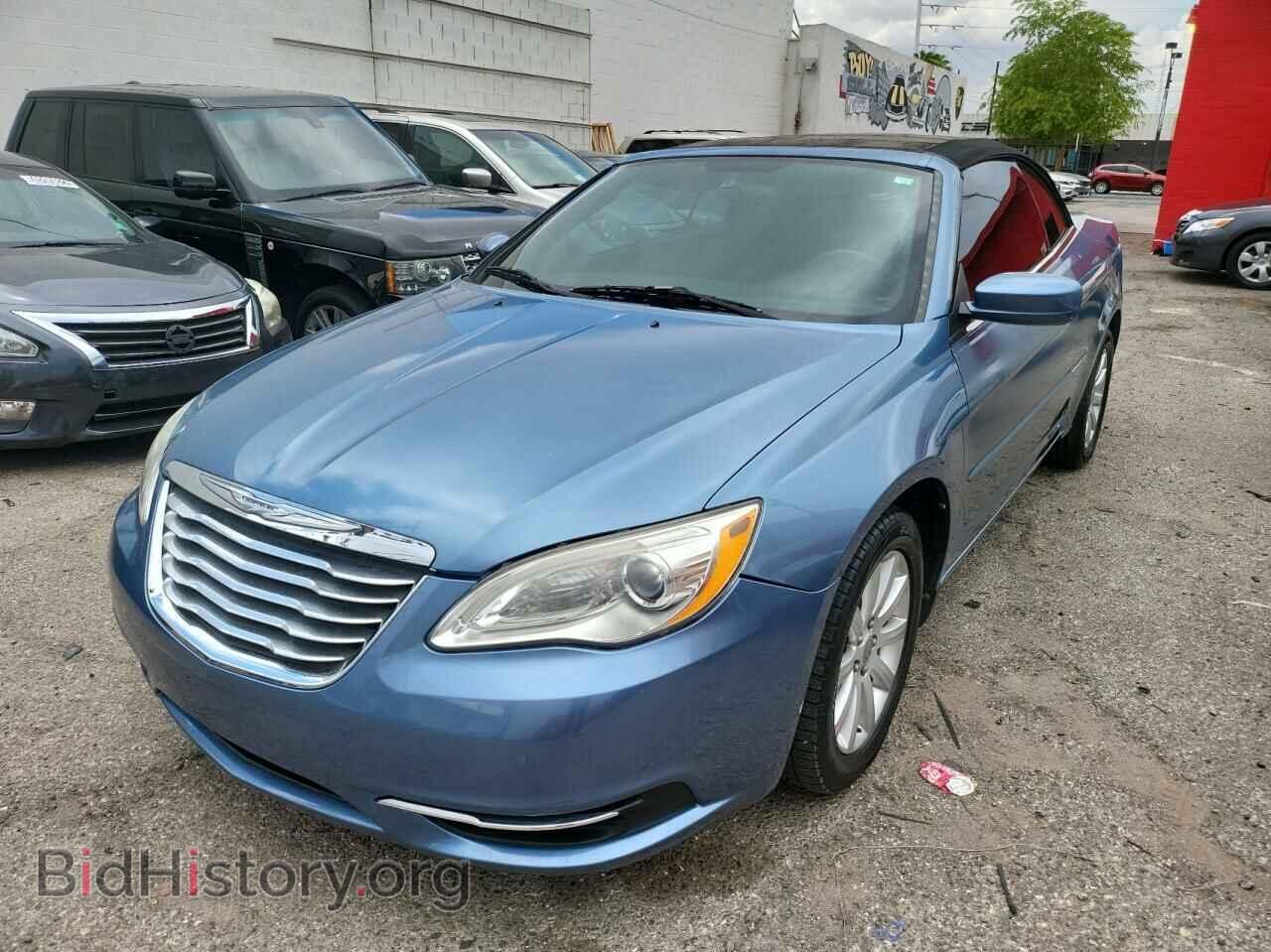 2011 CHRYSLER 200 - VIN: 1C3BC2EB4BN568154 - Фото 2
