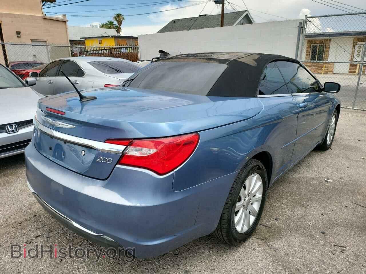 2011 CHRYSLER 200 - VIN: 1C3BC2EB4BN568154 - Фото 4