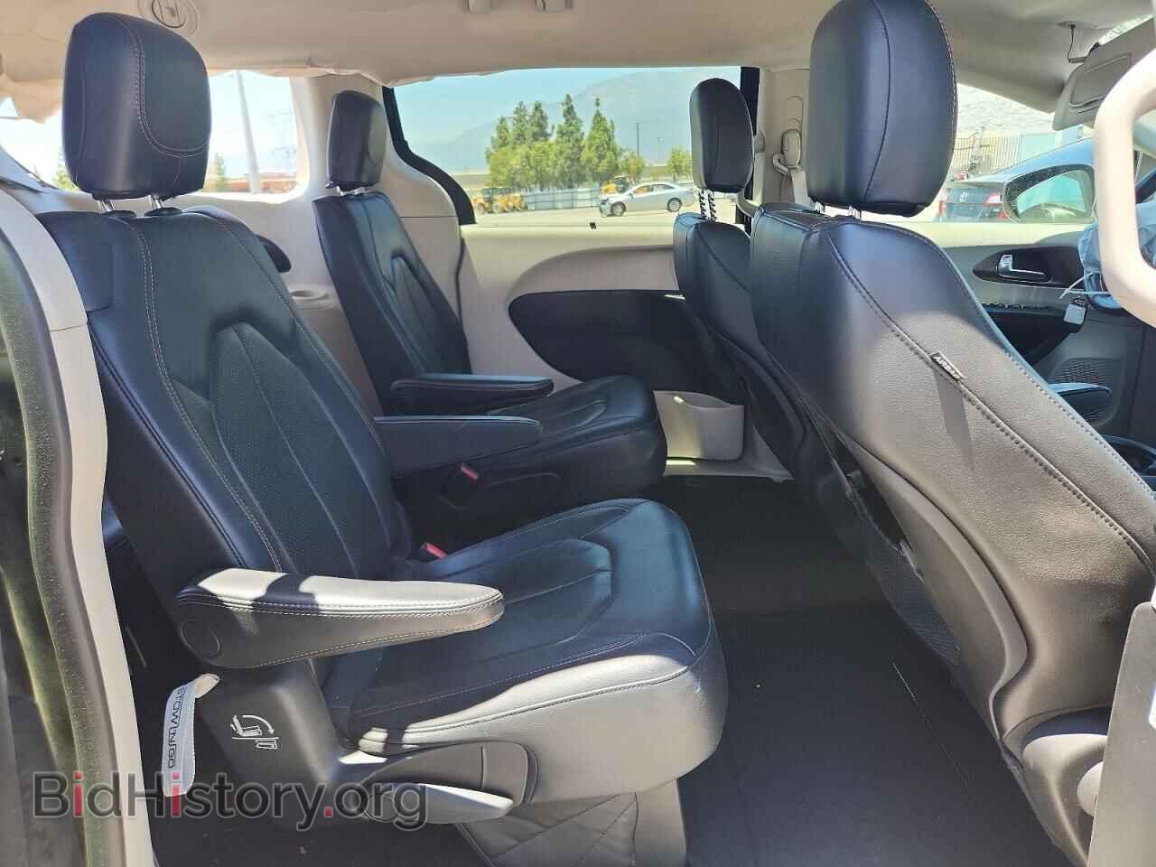 2019 CHRYSLER PACIFICA - VIN: 2C4RC1BGXKR665463 - Photo 11