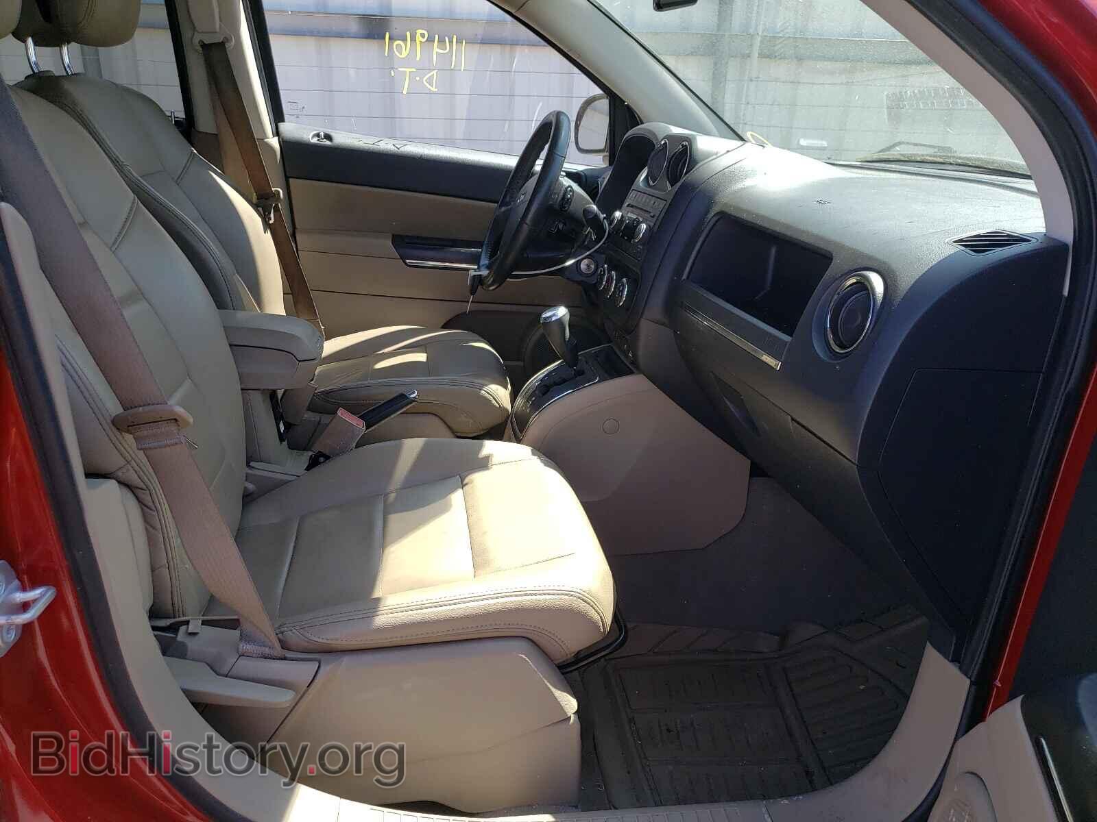 2010 JEEP COMPASS - VIN: 1J4NF5FB3AD502077 - Фото 5