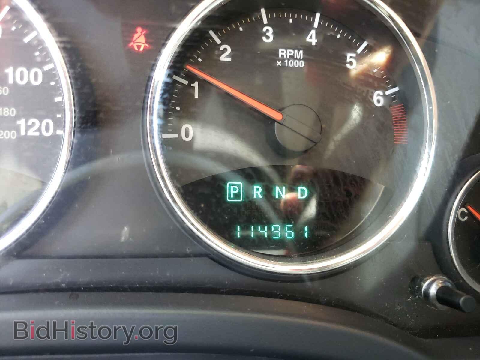 2010 JEEP COMPASS - VIN: 1J4NF5FB3AD502077 - Фото 8