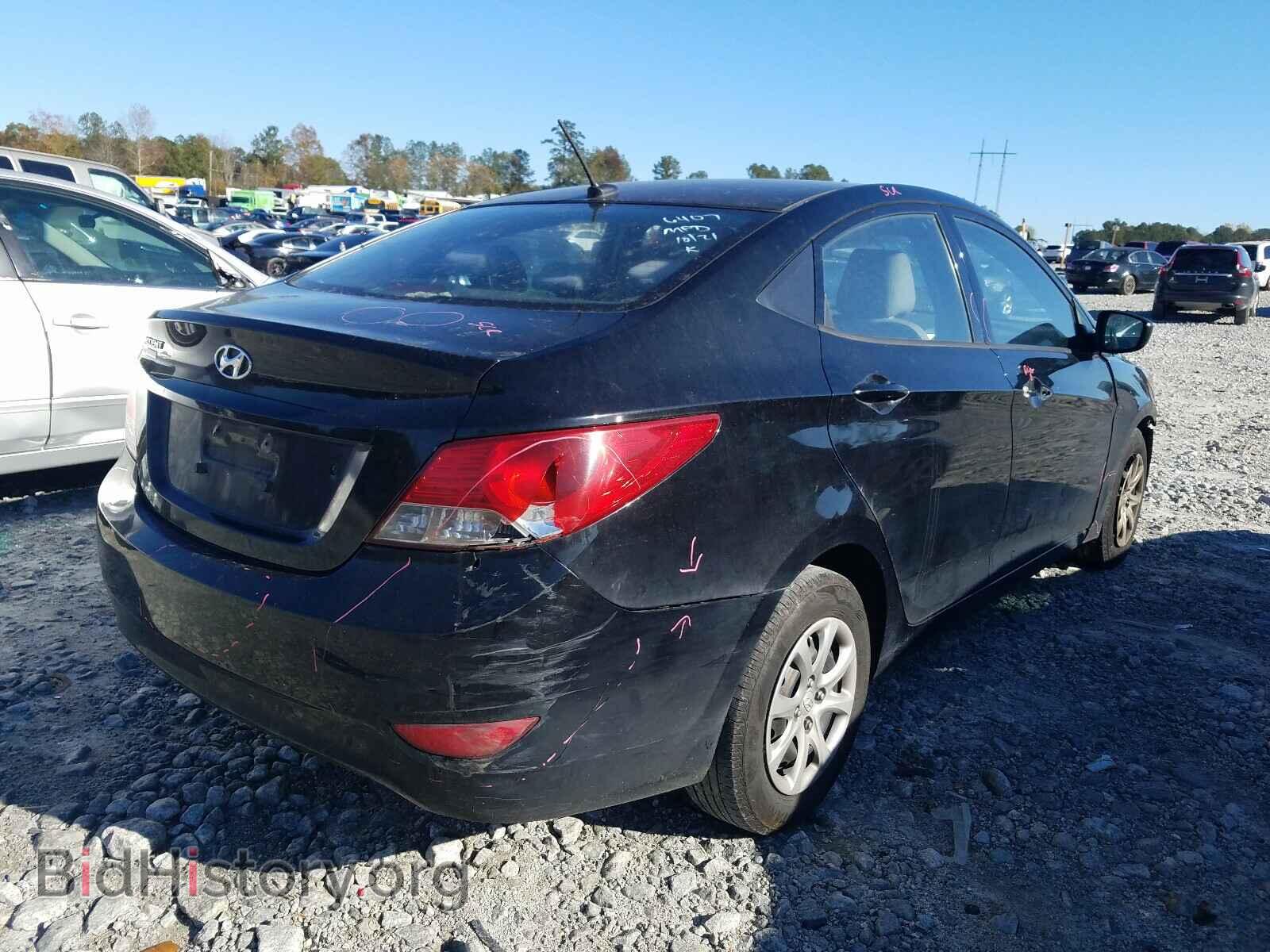 2013 HYUNDAI ACCENT - VIN: KMHCT4AE2DU556407 - Фото 4