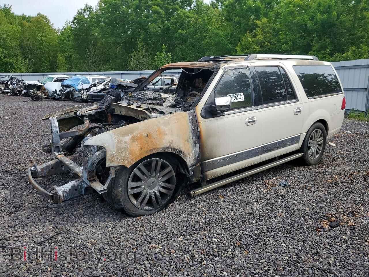 Photo 5LMFL28508LJ17836 - LINCOLN NAVIGATOR 2008