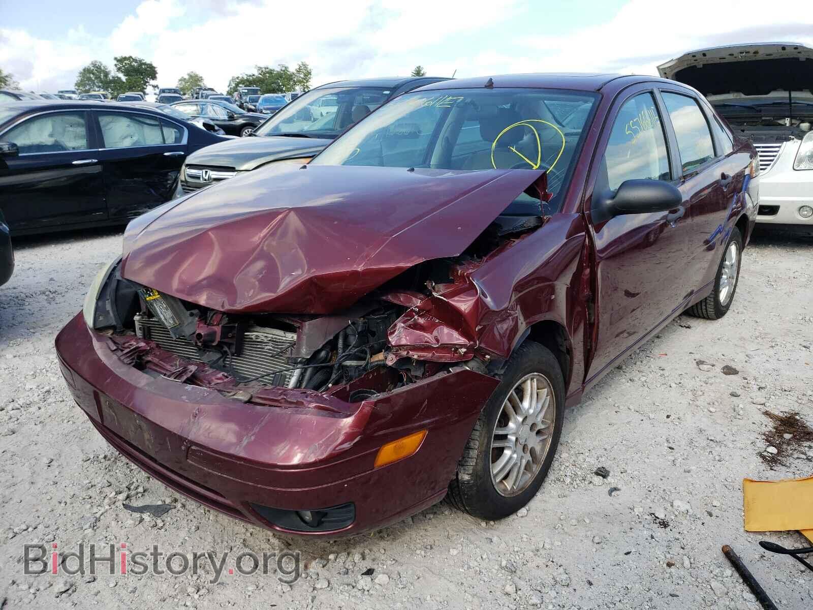 2007 FORD FOCUS - VIN: 1FAHP34N17W323394 - Фото 2