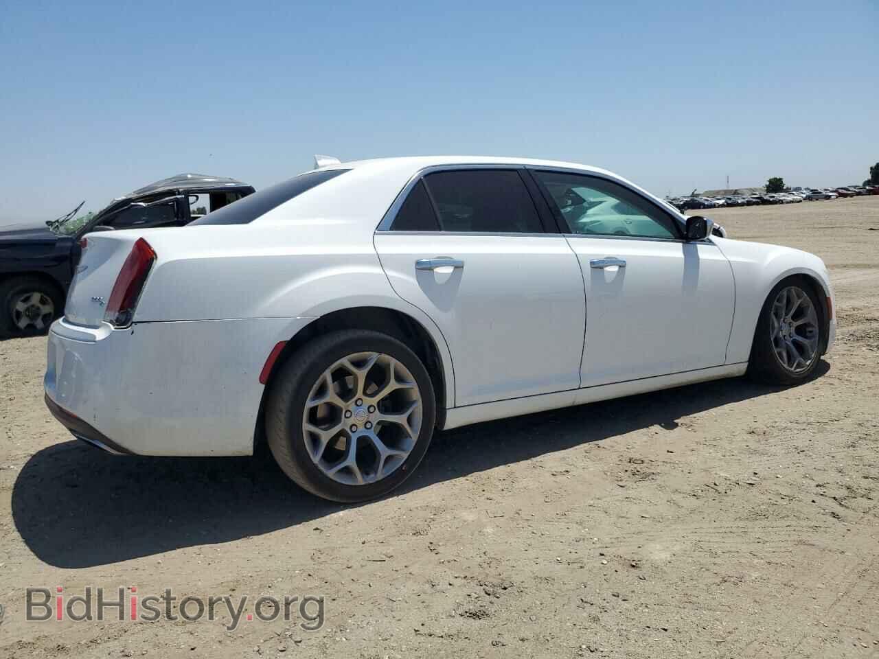 2016 CHRYSLER 300 - VIN: 2C3CCAPT6GH261444 - Фото 3