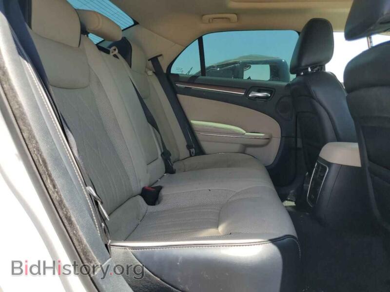 2016 Chrysler 300 (VIN 2C3CCAPT6GH261444) — фото 10 из 14