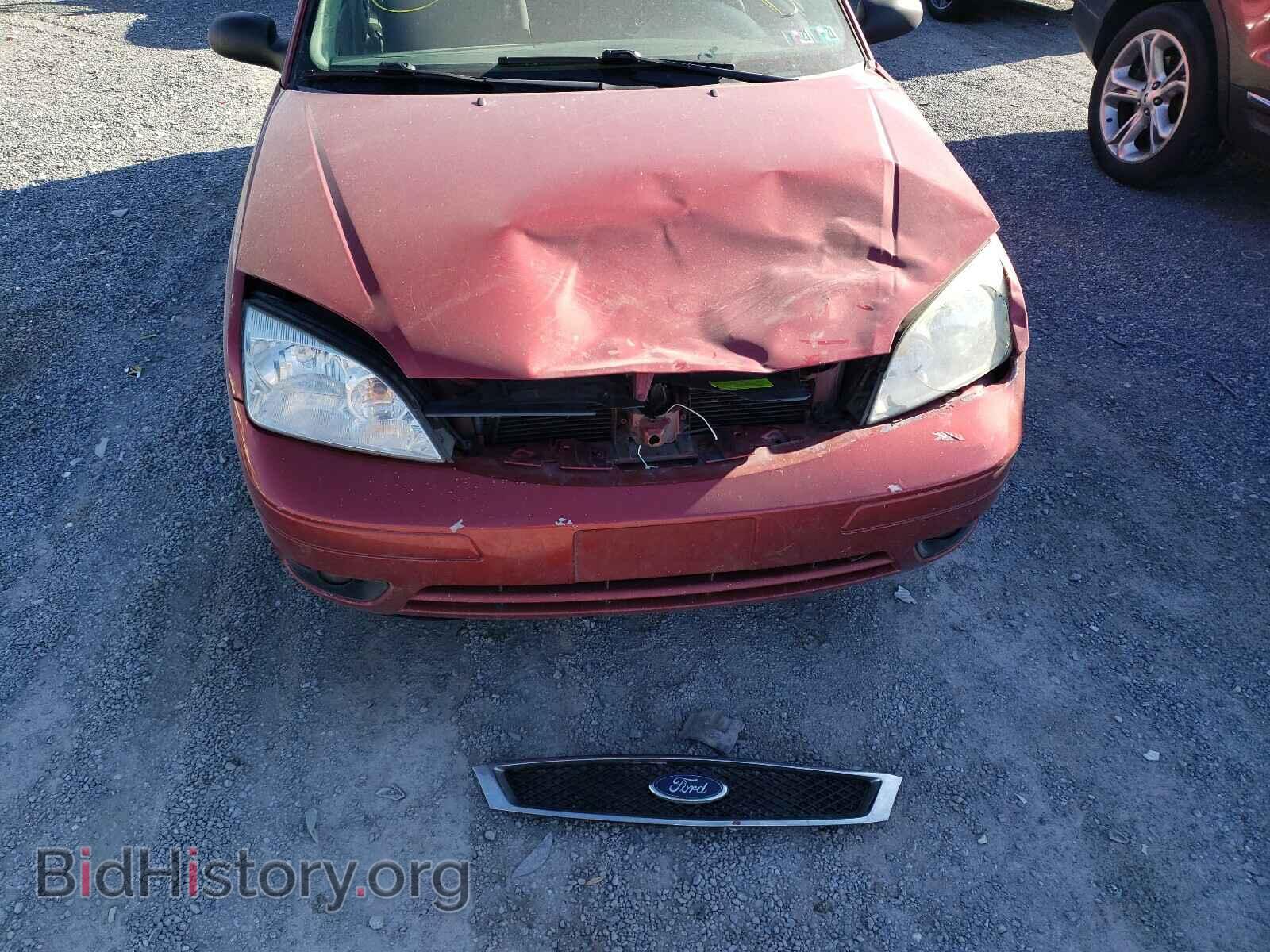 2005 FORD FOCUS - VIN: 1FAFP34N35W305984 - Фото 9