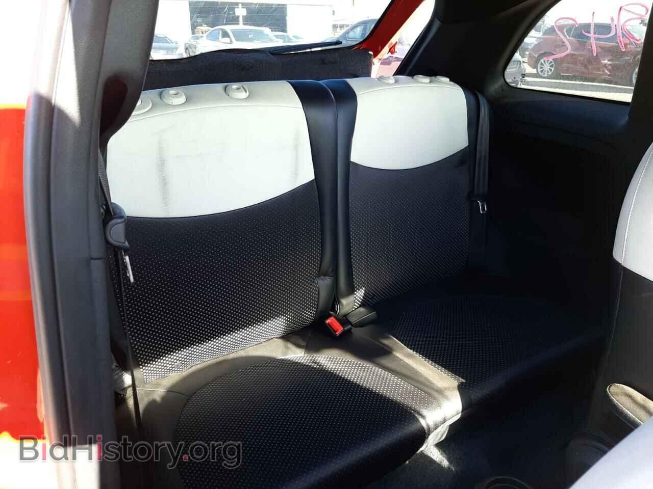 2017 FIAT 500 - VIN: 3C3CFFGE5HT600712 - Фото 6