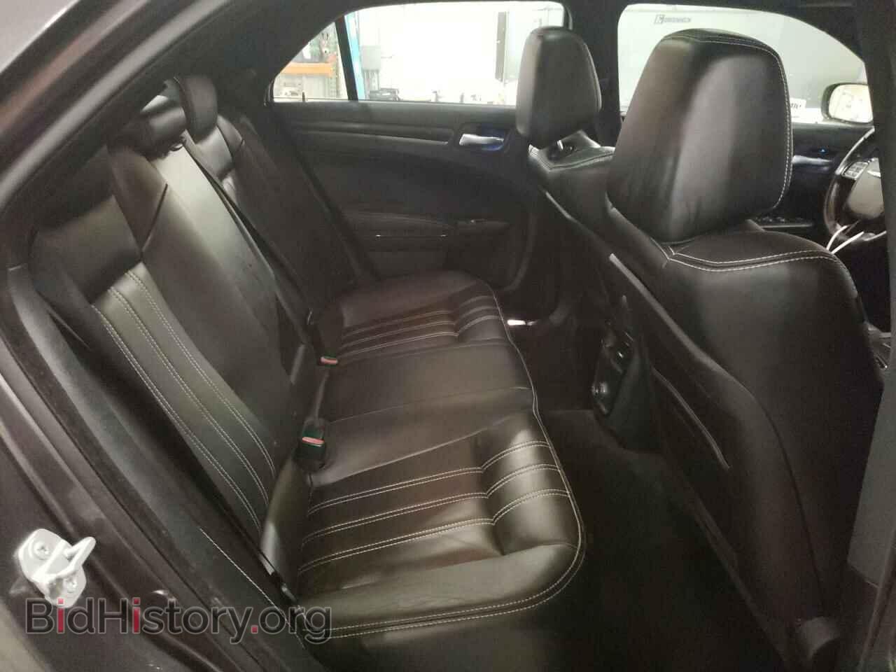 2014 CHRYSLER 300 - VIN: 2C3CCAGG9EH331440 - Photo 10