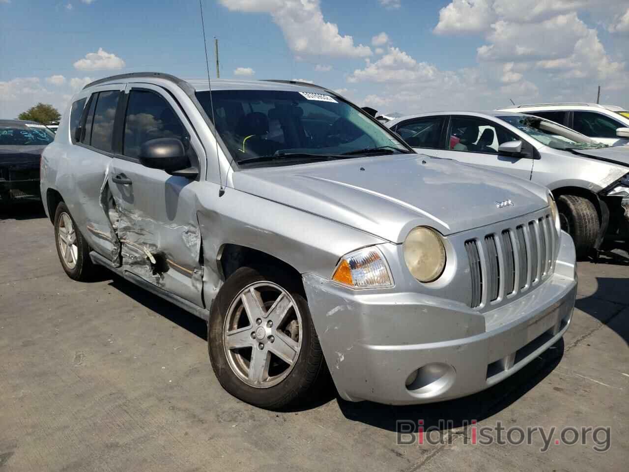 Photo 1J8FT47W88D529390 - JEEP COMPASS 2008