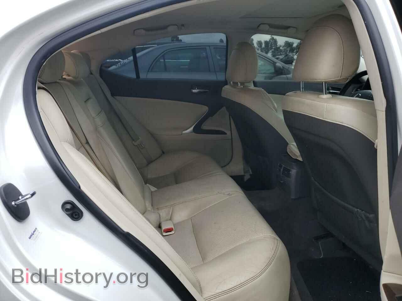 2010 LEXUS IS - VIN: JTHBF5C20A5125178 - Photo 10