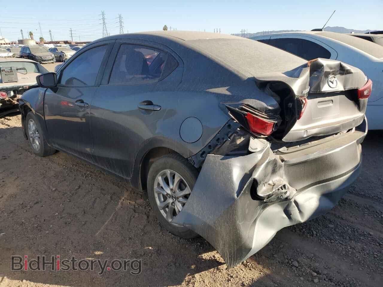 2019 MAZDA 2 - VIN: 3MDDJBTV4KM308793 - Photo 2