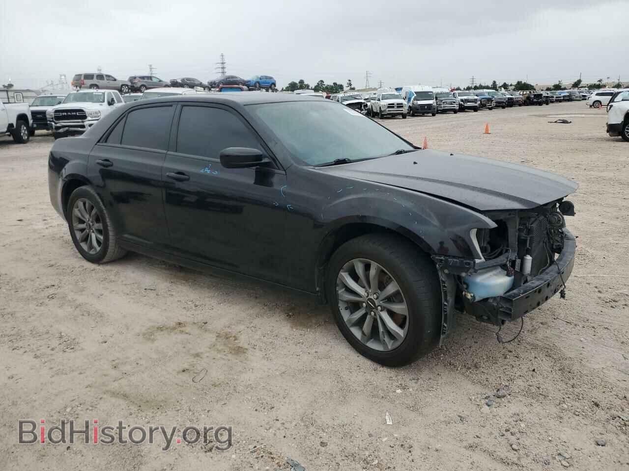 2014 CHRYSLER 300 - VIN: 2C3CCAGG6EH297425 - Фото 4