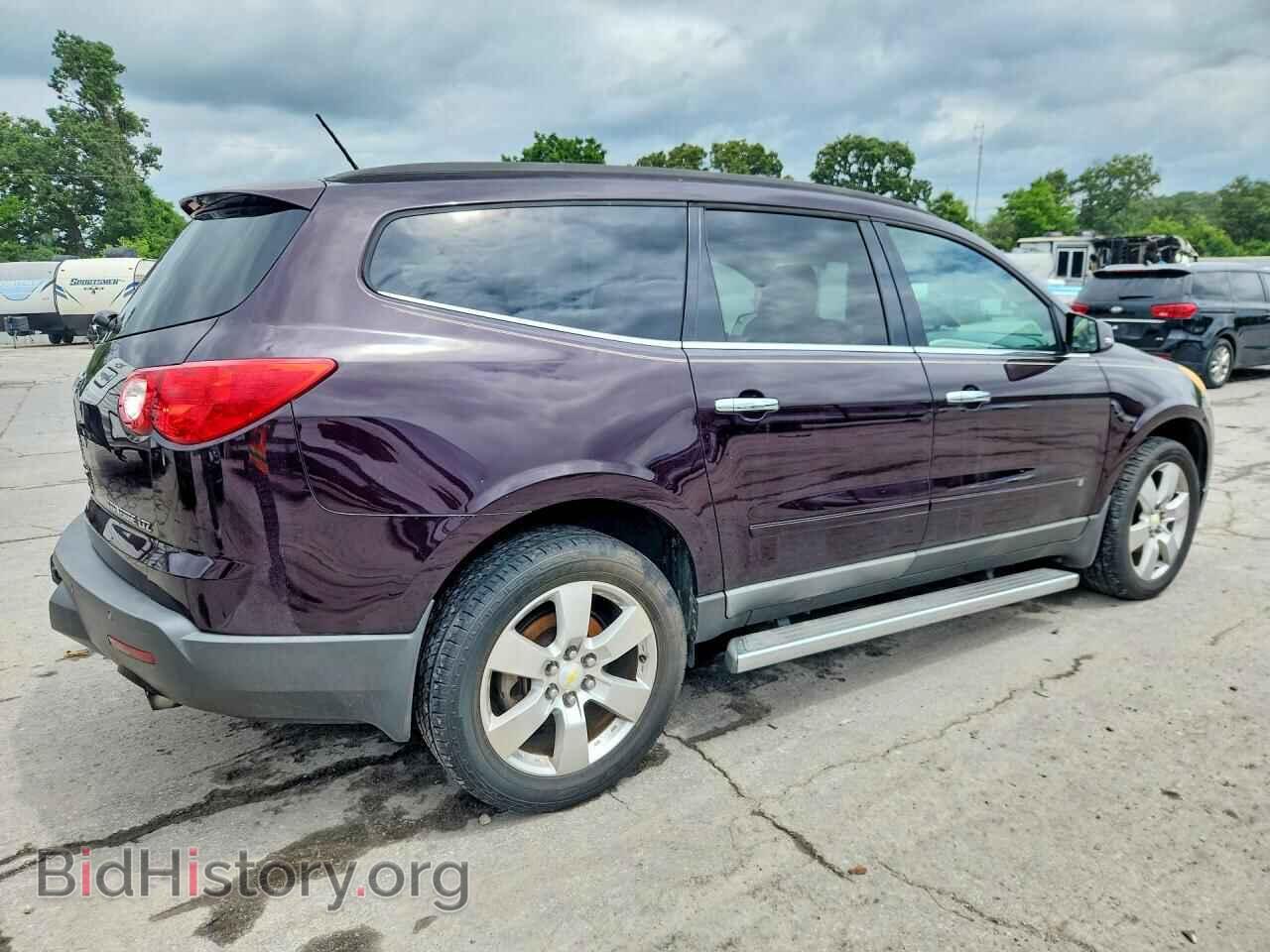 2009 CHEVROLET TRAVERSE - VIN: 1GNER33D29S163611 - Фото 3