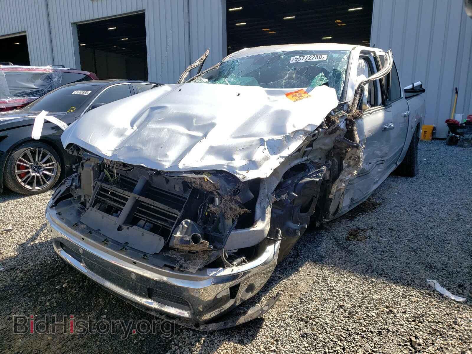 2017 RAM 1500 - VIN: 1C6RR6LT0HS806109 - Photo 2