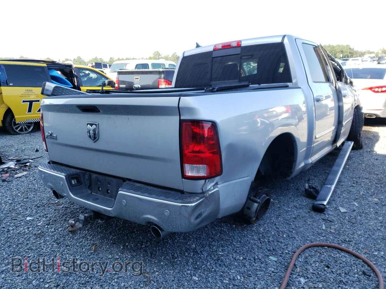 2017 RAM 1500 - VIN: 1C6RR6LT0HS806109 - Photo 4