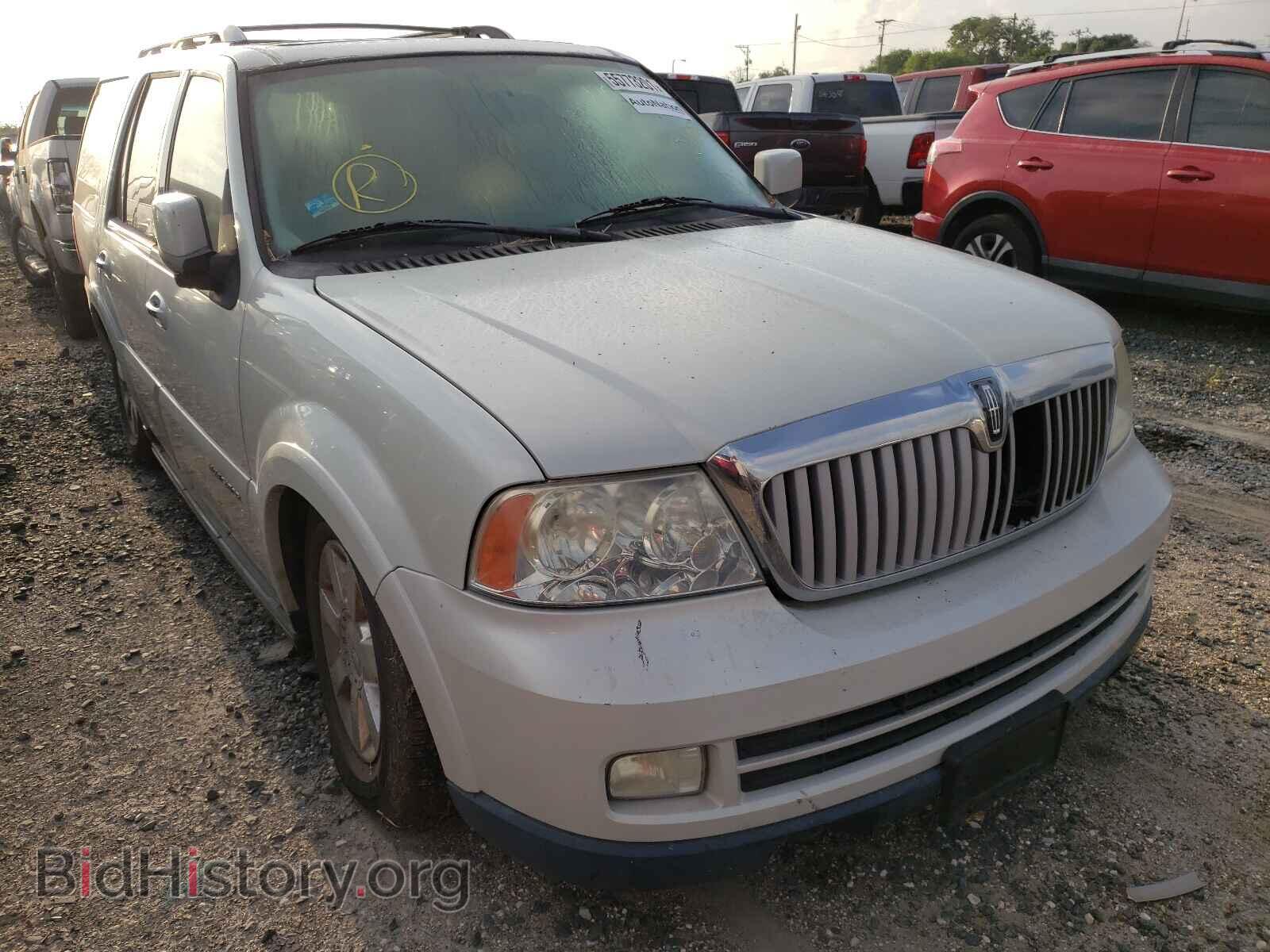 Фотография 5LMFU27596LJ18303 - LINCOLN NAVIGATOR 2006