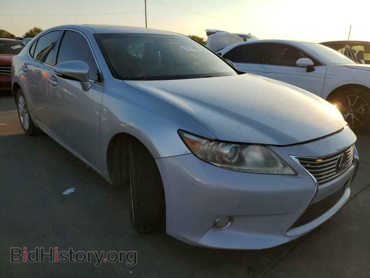 Фотография JTHBW1GG2D2008853 - LEXUS ES300 2013