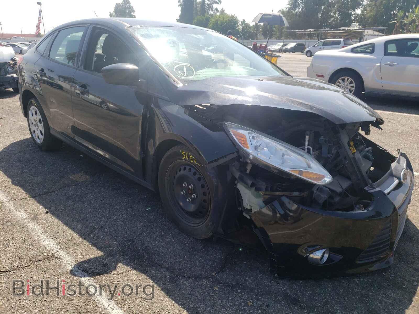 Photo 1FAHP3F29CL244778 - FORD FOCUS 2012