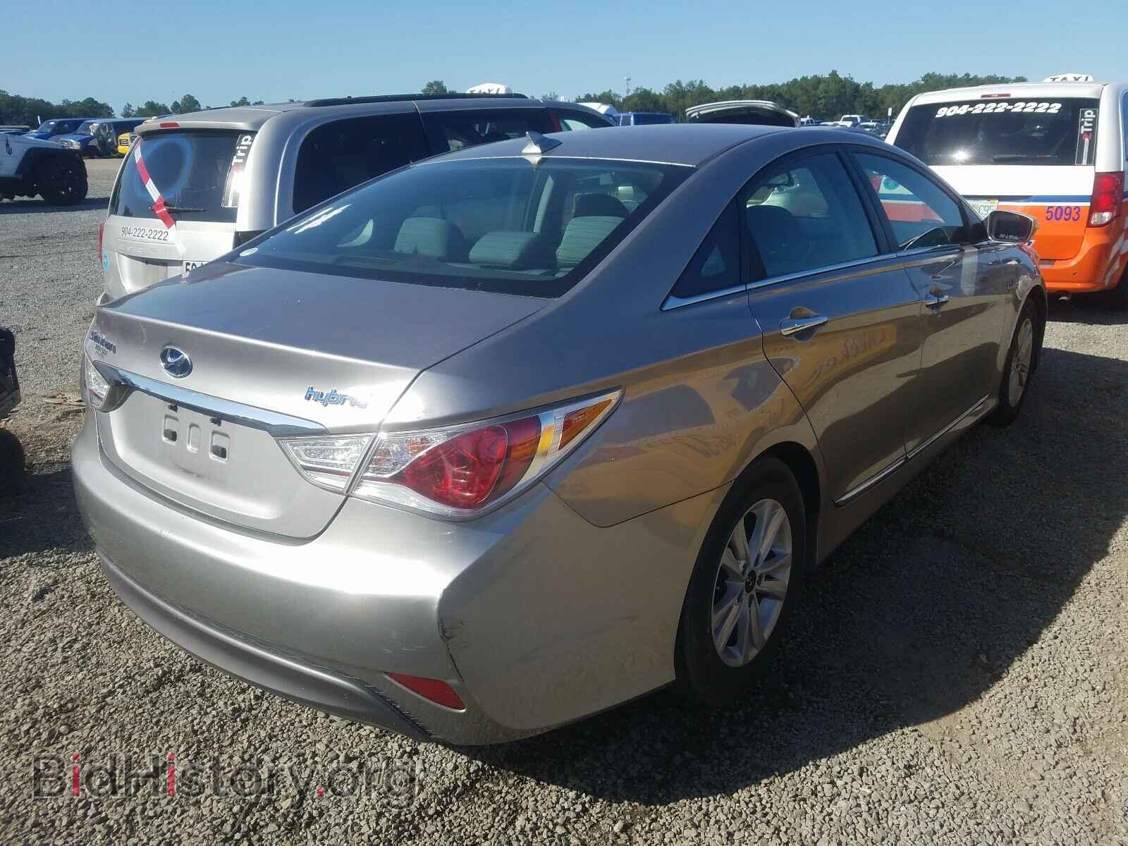 2012 HYUNDAI SONATA - VIN: KMHEC4A4XCA033684 - Фото 4