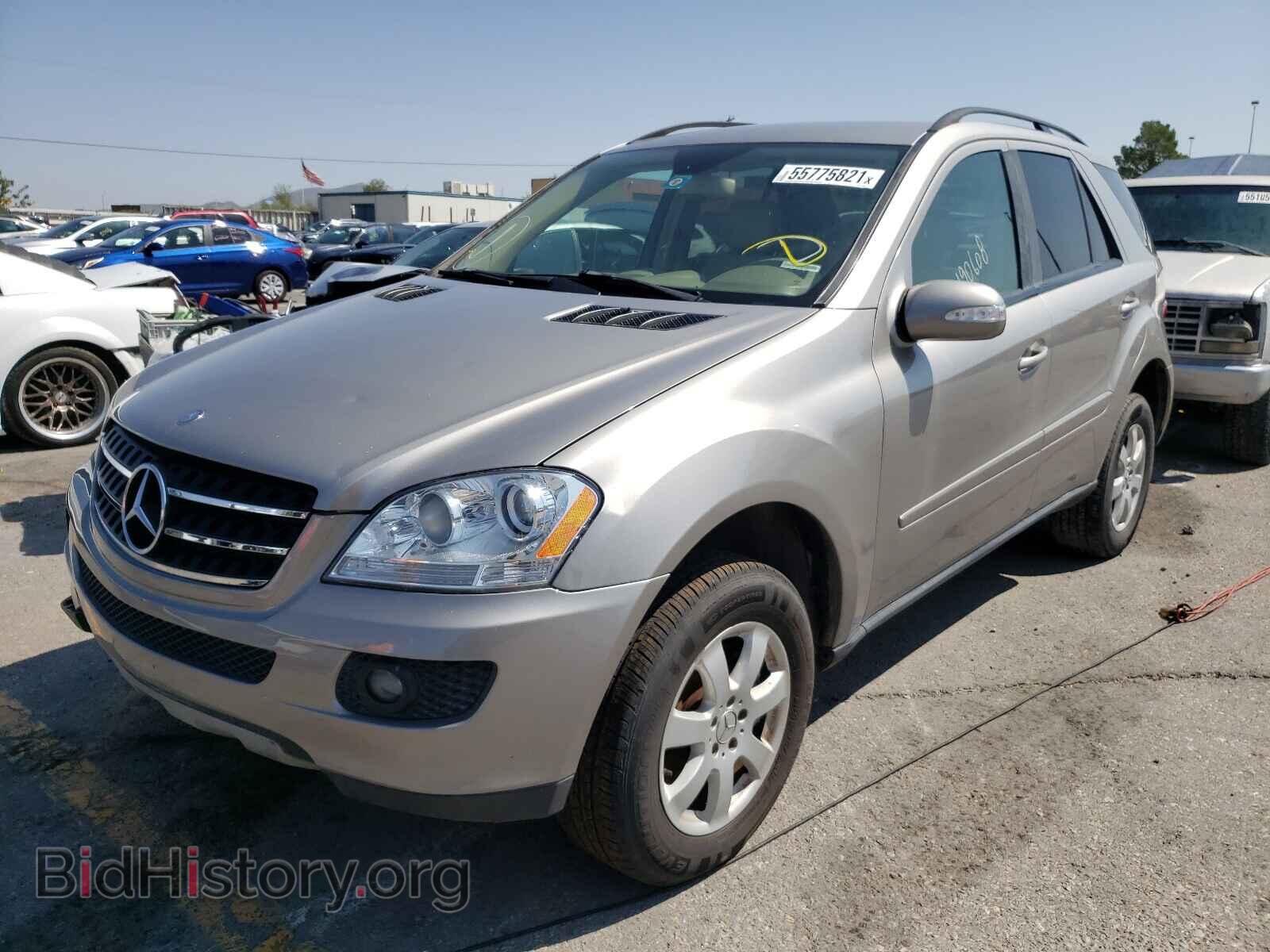 2007 MERCEDES-BENZ M-CLASS - VIN: 4JGBB86E57A210372 - Фото 2