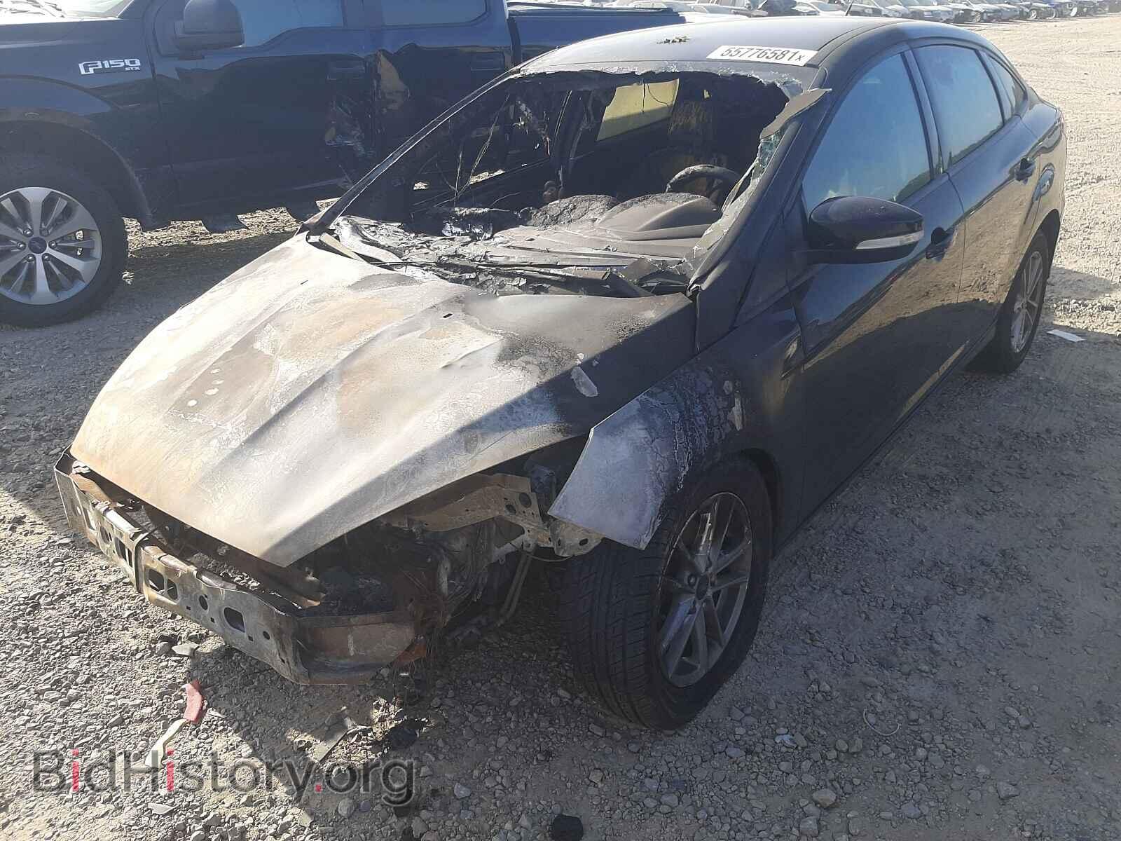 2018 FORD FOCUS - VIN: 1FADP3FEXJL205011 - Фото 2