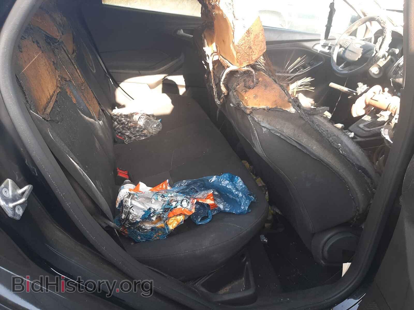 2018 FORD FOCUS - VIN: 1FADP3FEXJL205011 - Фото 6