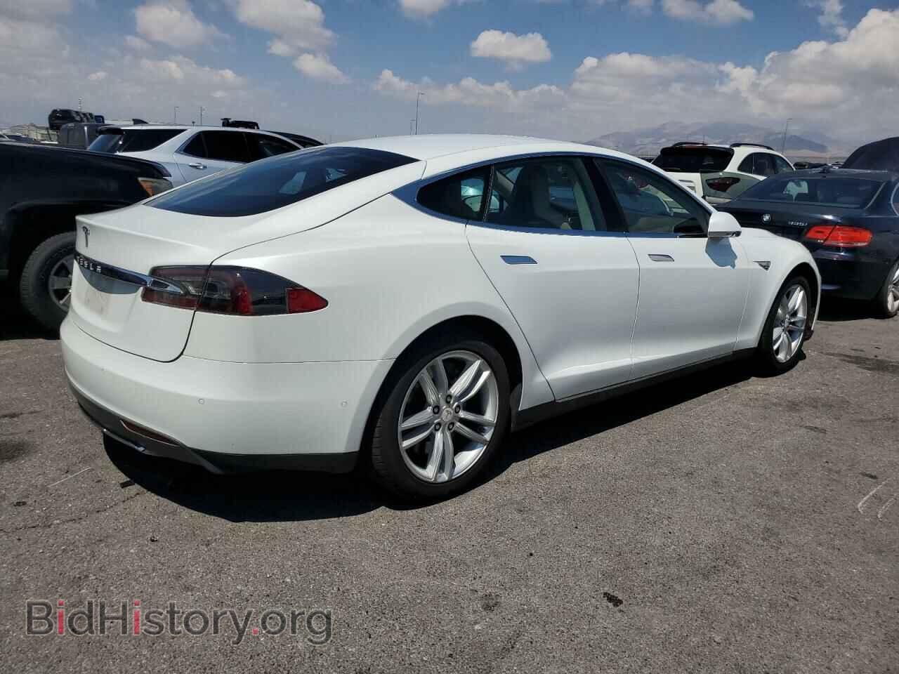 2015 TESLA MODEL S - VIN: 5YJSA1E11FF113978 - Фото 3