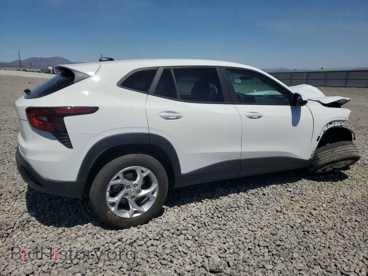 2024 CHEVROLET TRAX - VIN: KL77LFE24RC074145 - Фото 3