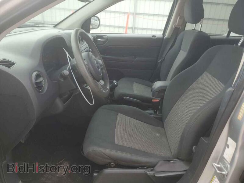 2012 Jeep COMPASS (VIN 1C4NJCBA6CD503555) — photo 7 of 13