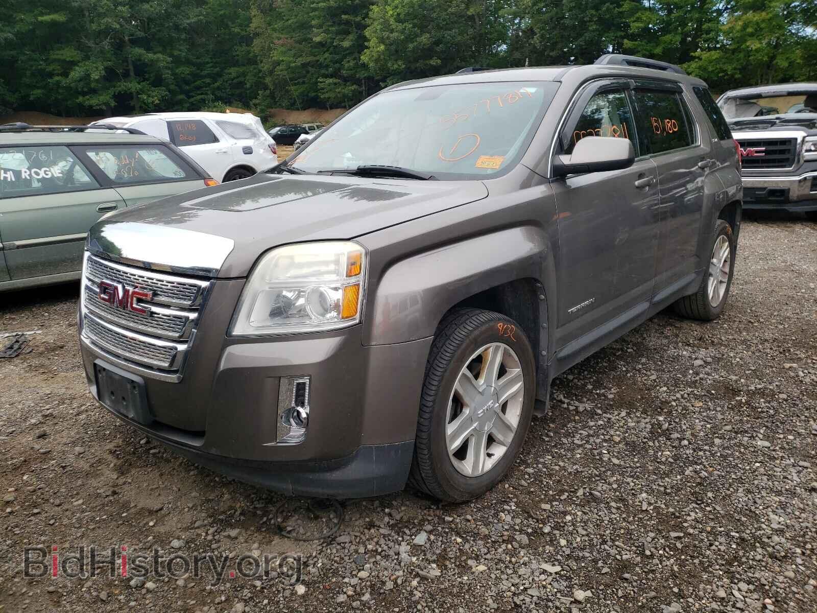 2011 GMC TERRAIN - VIN: 2CTFLTE58B6371882 - Photo 2