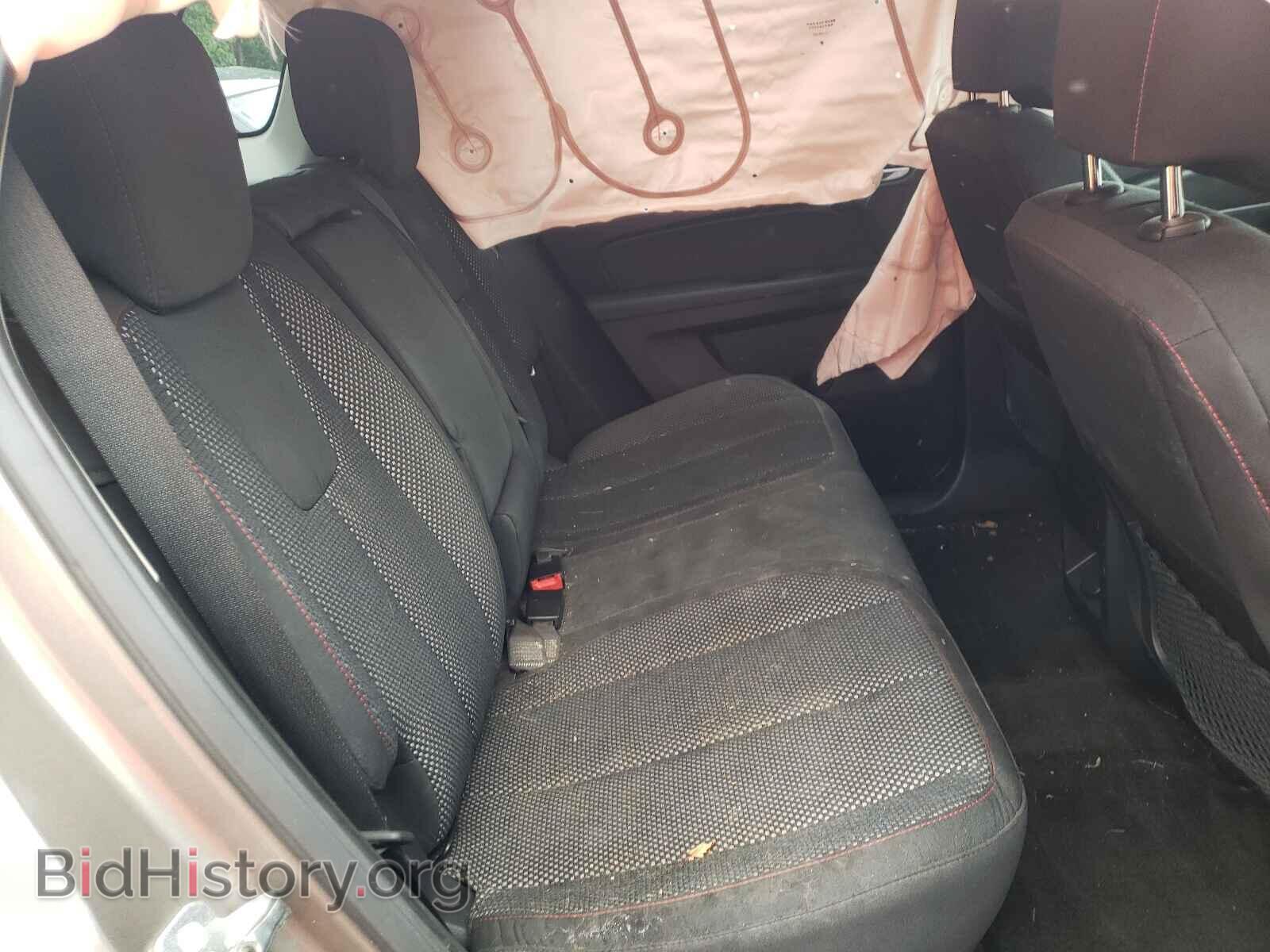 2011 GMC TERRAIN - VIN: 2CTFLTE58B6371882 - Photo 6