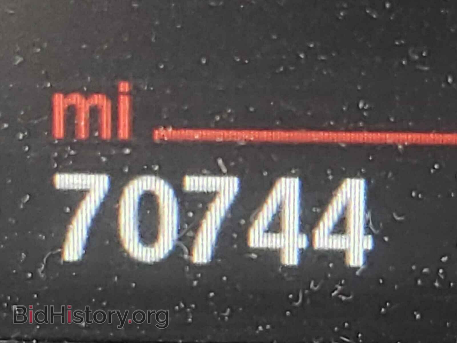 2017 BMW M2 - VIN: WBA2L3C39HV667555 - Фото 8